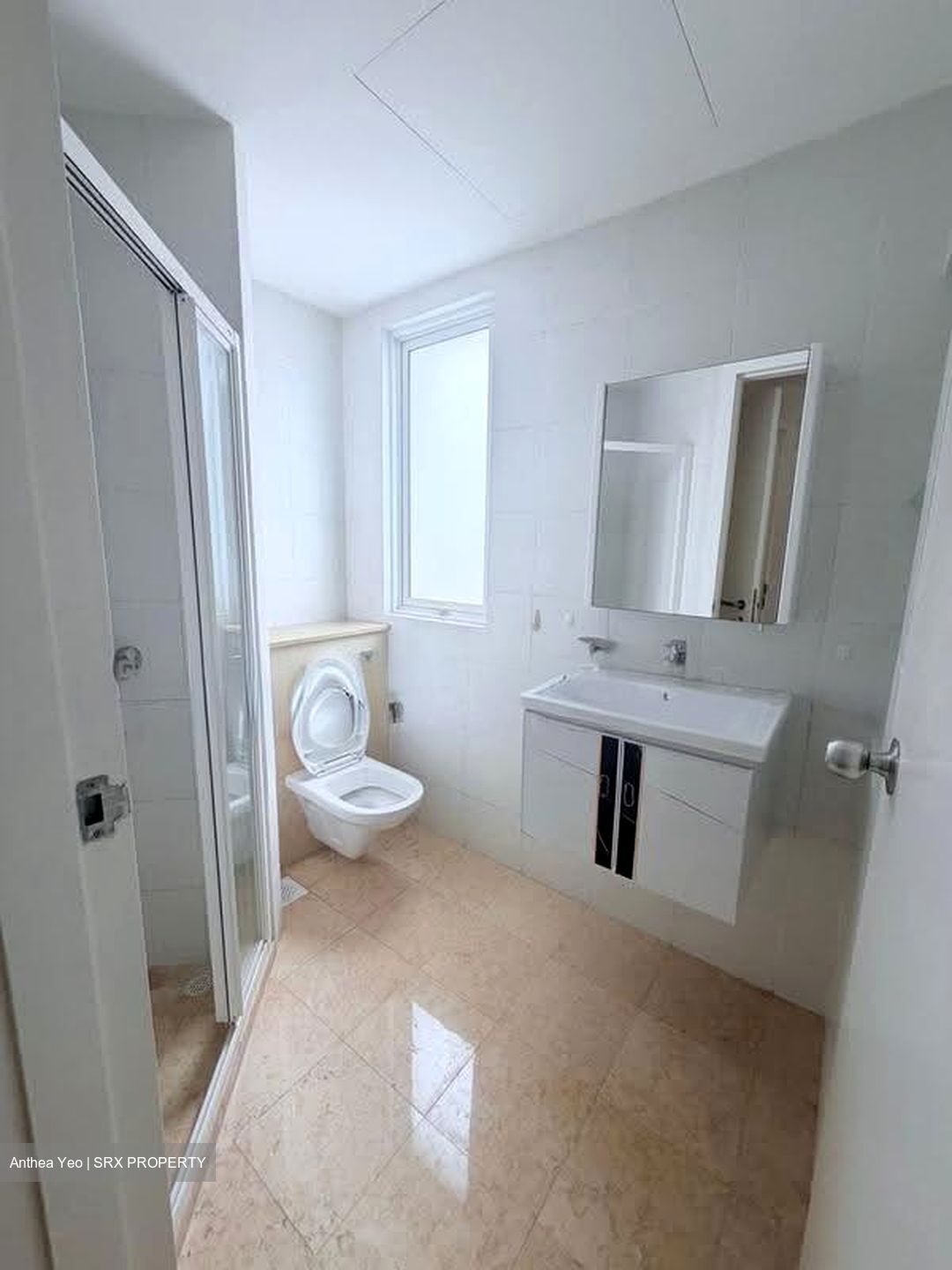 Binjai Crest (D21), Terrace #632486801